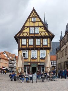 Maple Germany 2025 558763272 10162238597717934 4681820923046507290 n