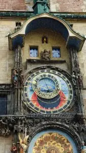 Prague 2023 clock in praque