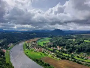 Prague 2023 elbe river