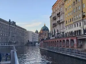 cruise on the spree