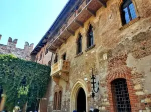 juliet's balcony