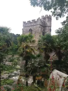 Cornwall 2019 church and graveyard at st. just in roseland 01